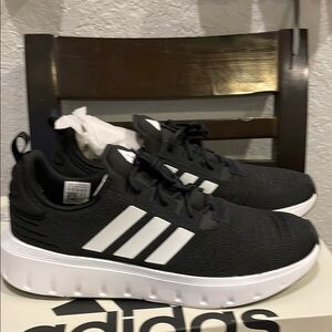 Adidas Swift Run Men’s Sneakers